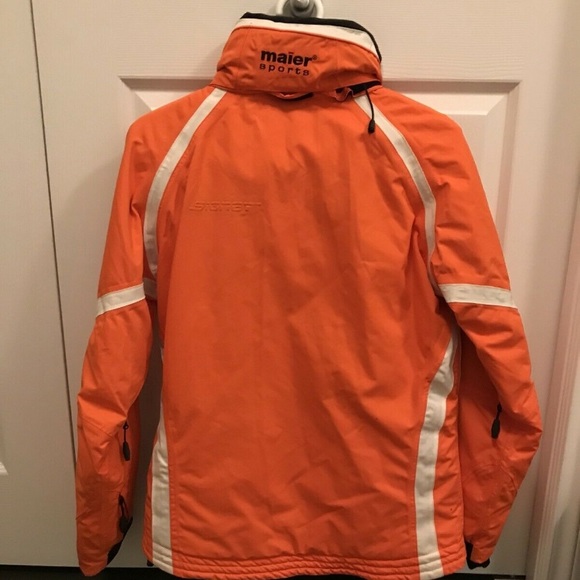 Snow coat - Picture 3 of 4